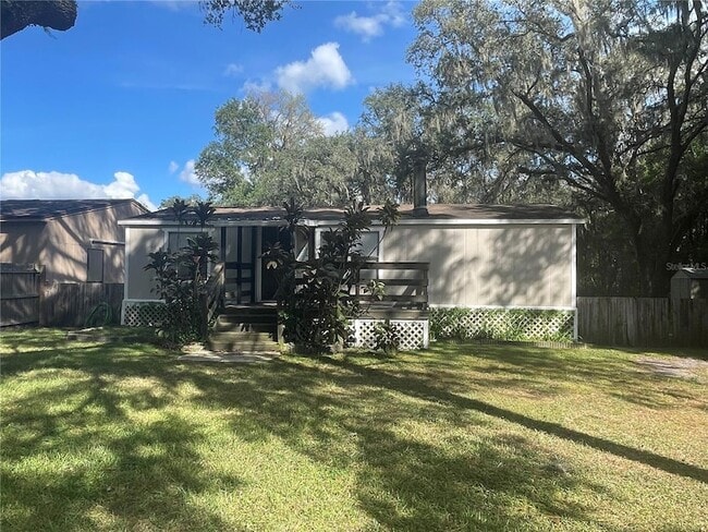 Building Photo - 8824 Overlook Dr