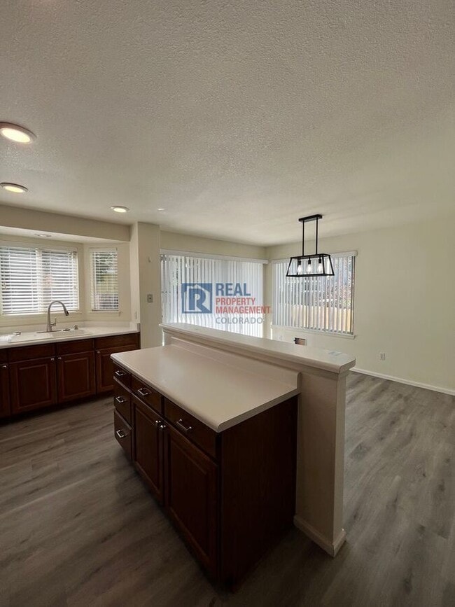 Building Photo - 12996 S Carson Ct