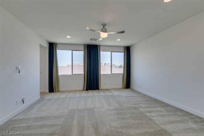 Building Photo - 1027 Whitworth Ave