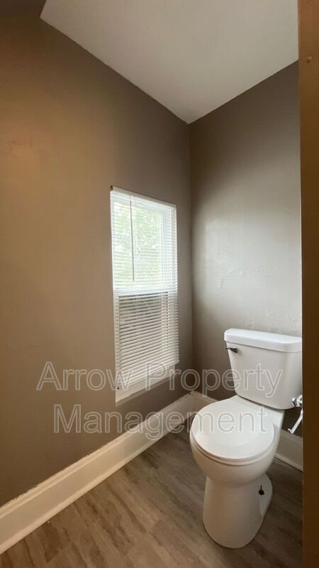 Building Photo - 2500 P St