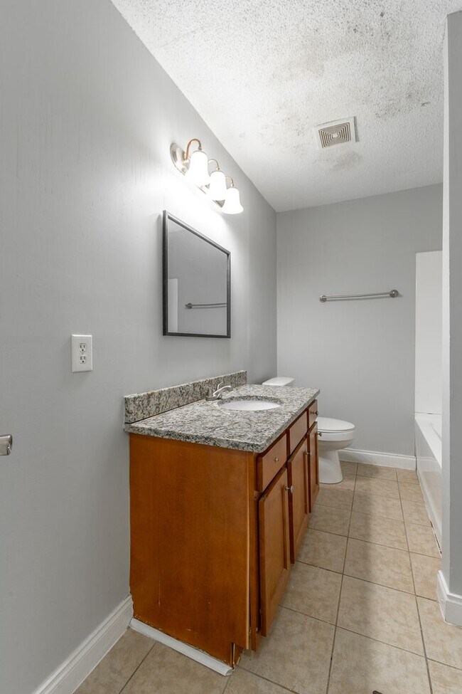 Building Photo - 6874 Beulah Dr