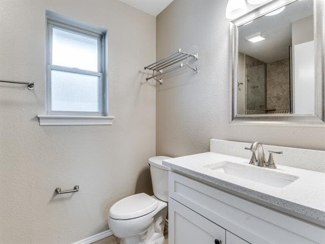 Building Photo - 3024 Stanford Dr