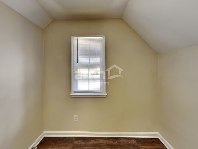 Building Photo - 2410 Chandler Grove Dr