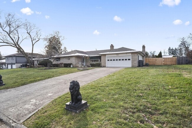 Building Photo - 1585 Peace Pl