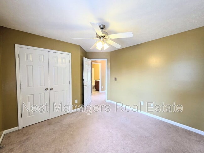 Building Photo - 1612 Middle Creek Cir