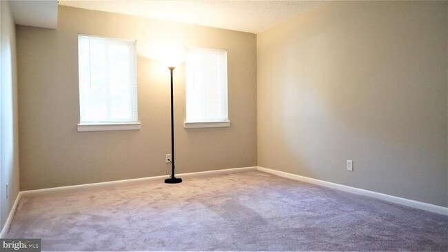 Building Photo - 11818 Breton Ct