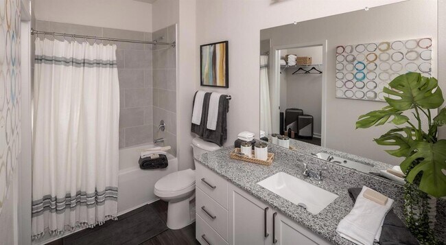 Building Photo - 1320 Caprice Dr