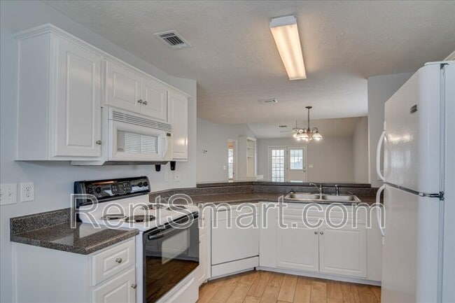 Building Photo - 969 Cammaron Way