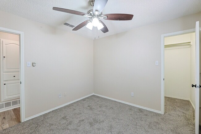 Building Photo - Welcome home to this beautifully updated 3-bedroom, 2-bath home nestled on a quiet cul-de-sac in ...