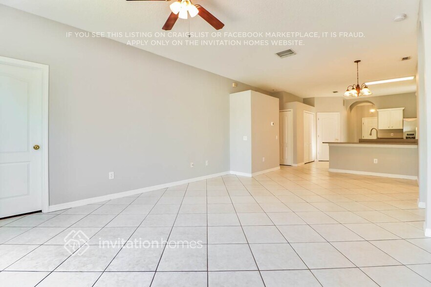 Building Photo - 22622 Marsh Wren Dr