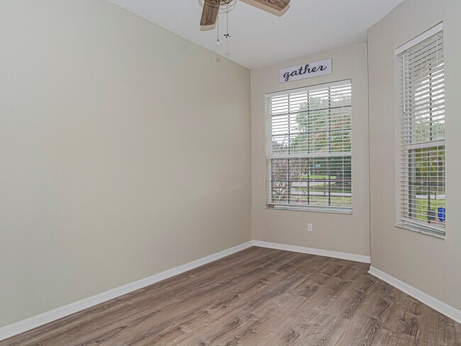 Building Photo - 7916 105th Ct