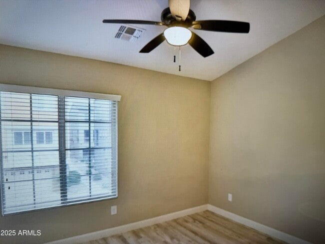 Building Photo - 2150 W Alameda Rd