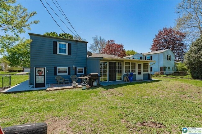 Building Photo - 2627 Nottingham Rd