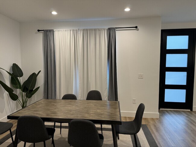 Building Photo - Available Furnished or Unfurnished