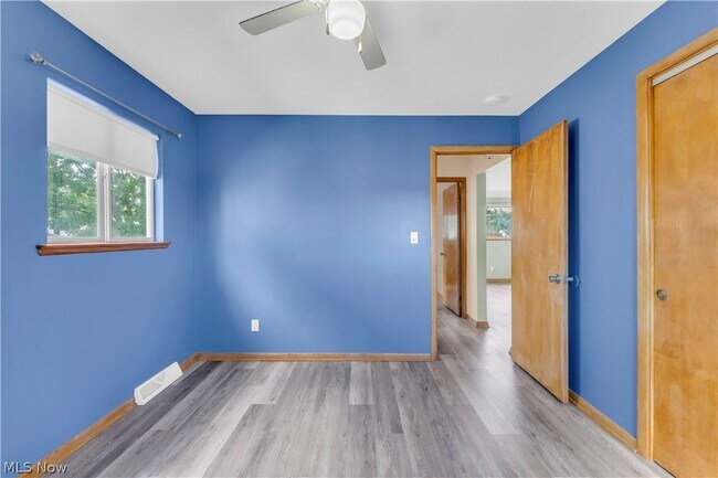 Building Photo - 14152 Berwyn Ave