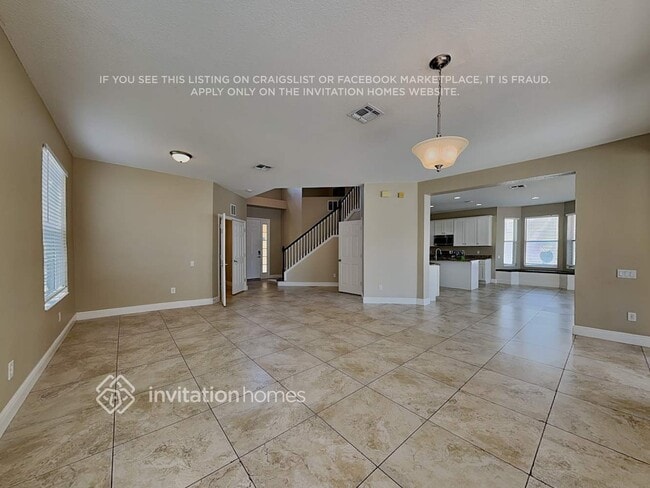 Building Photo - 481 Dagama Dr