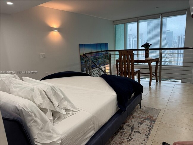 Building Photo - 41 SE 5th St