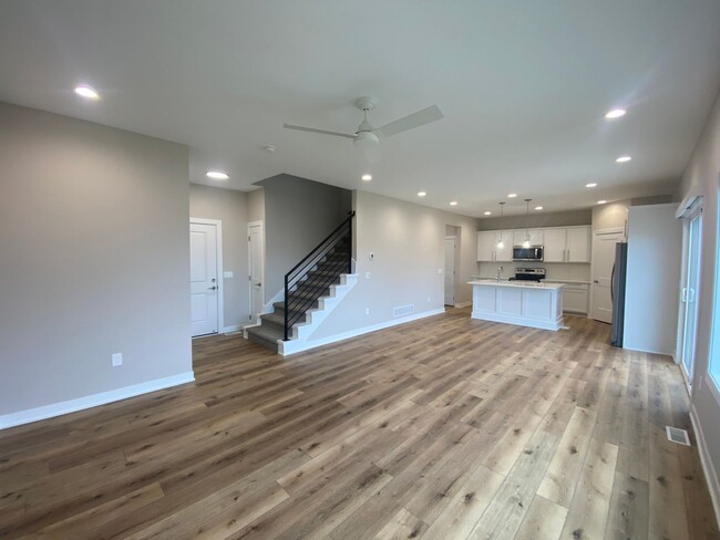 Building Photo - Luxury New Construction Home - RENT SPECIAL!