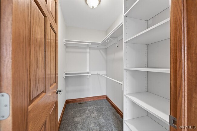 Building Photo - 3945 Lower River Rd