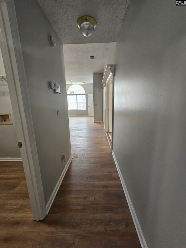 Building Photo - 400 Whitehurst Way
