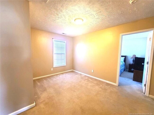 Building Photo - 972 Screech Owl Dr