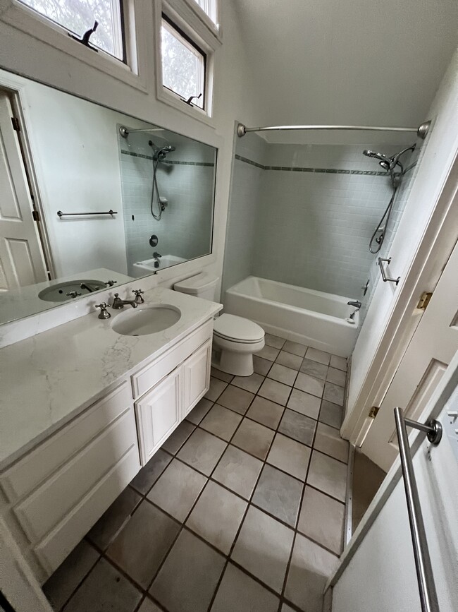 Up Stairs Bathroom#3- - 6489 Dry Creek Rd