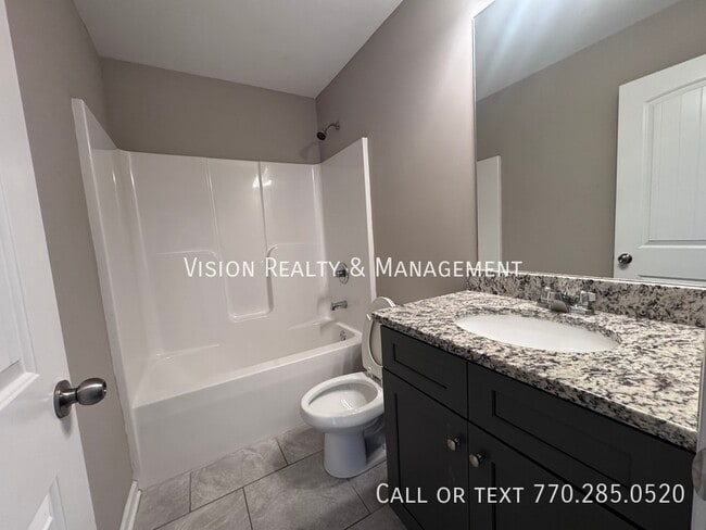 Building Photo - 344 Fieldcrest Dr