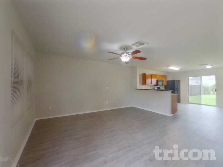 Building Photo - 7822 Galleon Field Ln