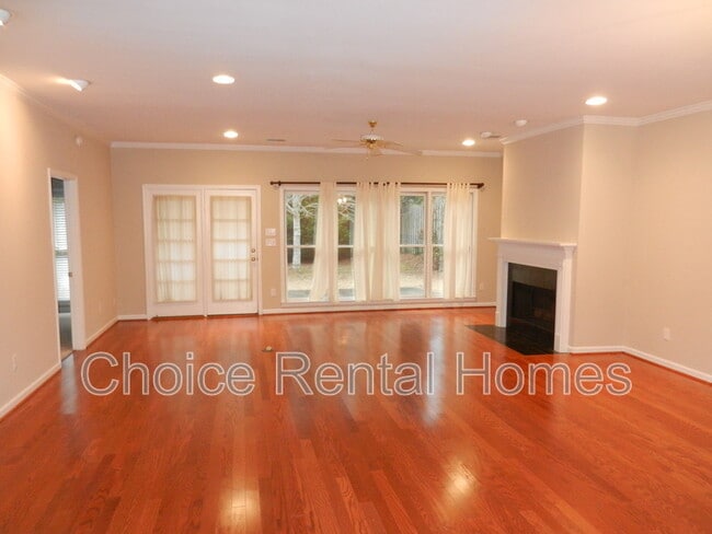 Building Photo - 4537 Guilford Cir