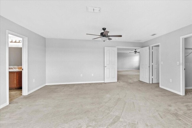 Building Photo - 1527 Angler Avenue