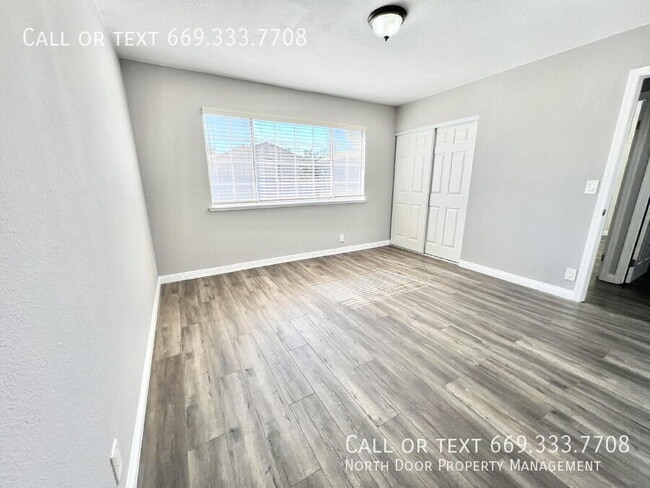 Building Photo - 3197 Bourgeois Way