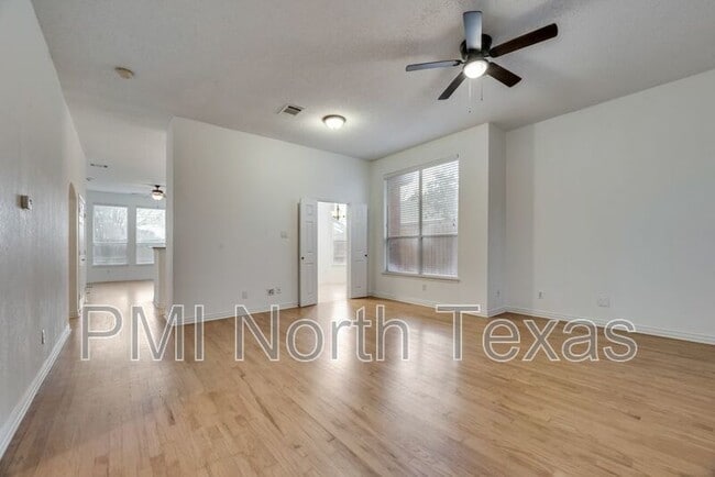 Building Photo - 3708 Bryson Dr