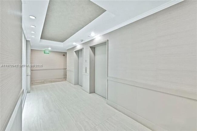 Building Photo - 1 Century Ln