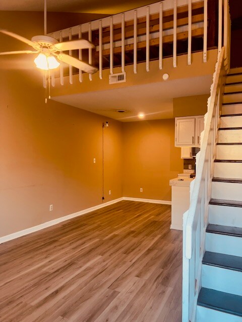 Building Photo - 508 63rd Ave N