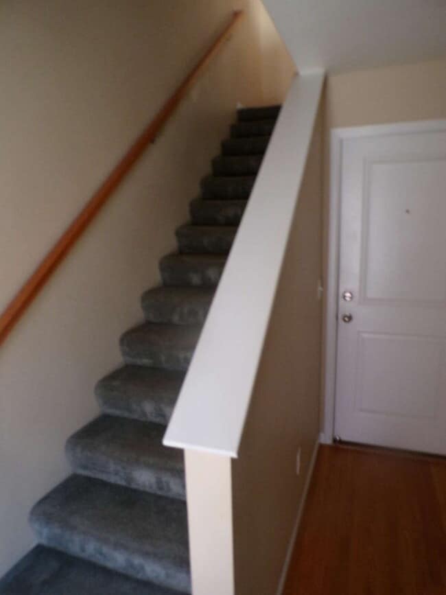 Building Photo - Belmar Townhome - 3 Bedroom, 3 Bathroom (70Vi)