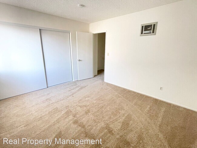 Building Photo - 2 br, 1.5 bath House - 3466 Los Mochis Way