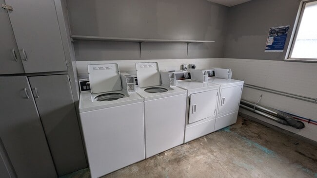 Building Photo - Simple. Clean. All Bills Paid.