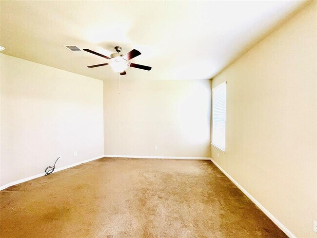 Building Photo - 24814 Colonial Maple Dr
