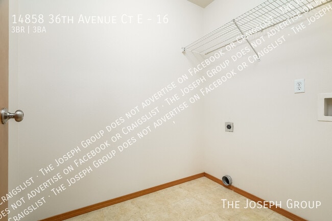 Building Photo - 14858 36th Ave Ct E