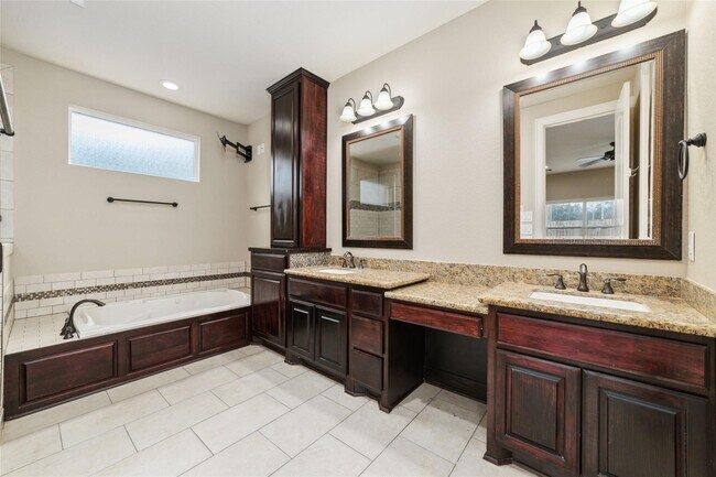 Building Photo - 19022 Santa Elena Canyon Ct