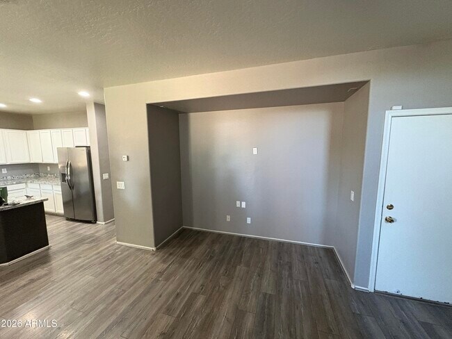Building Photo - 16430 N 178th Ave
