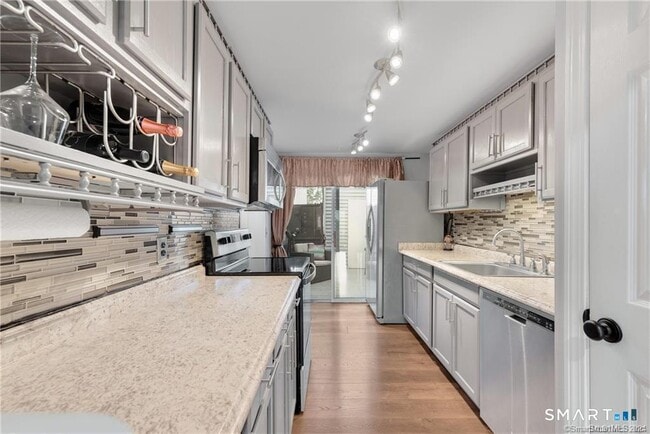 Building Photo - 34 Cinnamon Spring