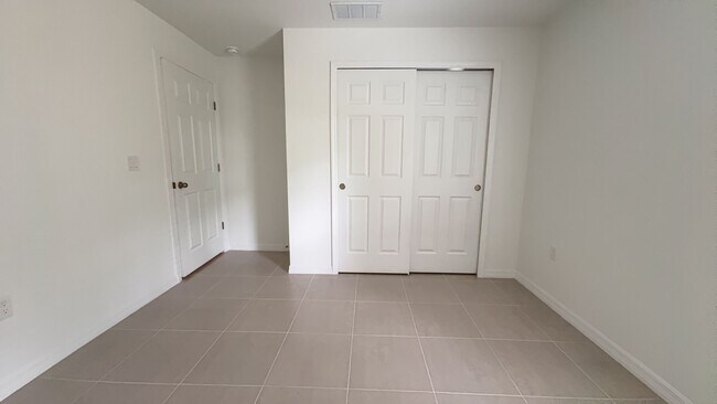 Building Photo - BRAND NEW Beautiful 4-bedroom, 3-bathroom ...
