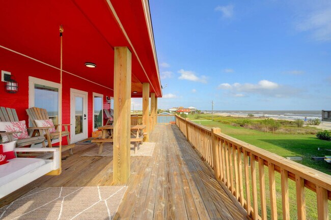 Building Photo - 994 Dolly St