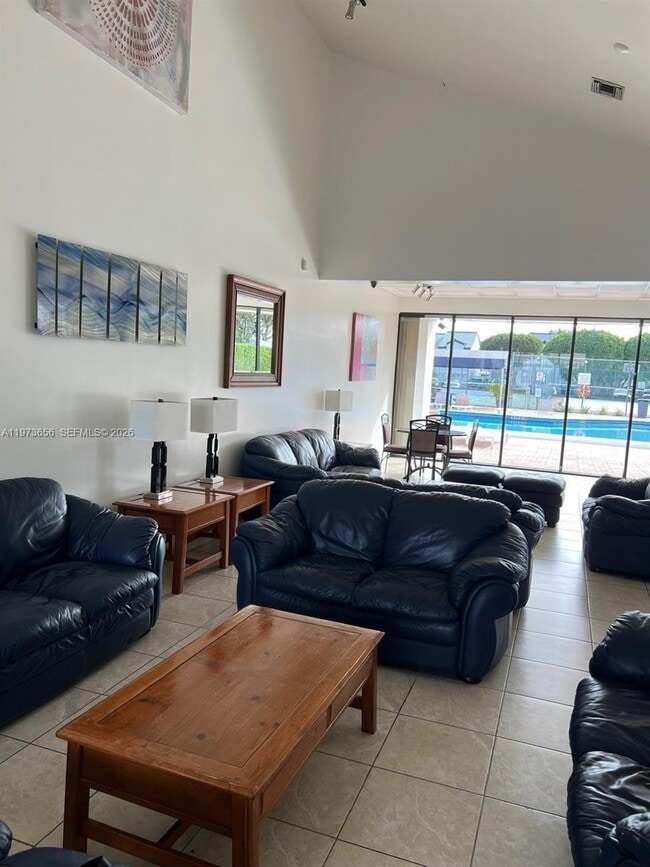 Building Photo - 202 NE 211th Terrace