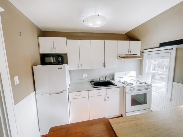 Building Photo - 439 Ashmont St