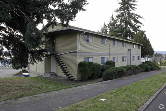 Building Photo - Tel Star Apartments