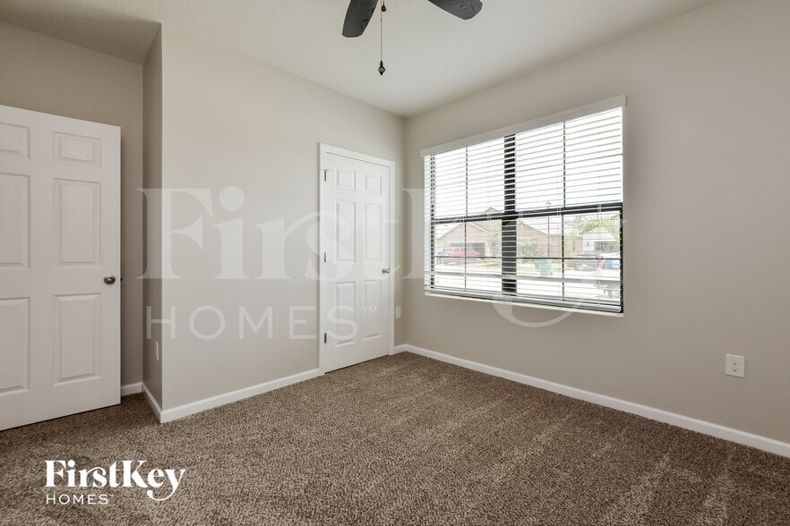 Building Photo - 3738 Loggerhead Ln