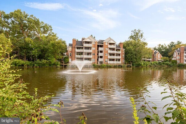 Building Photo - 7553 Chrisland Cove