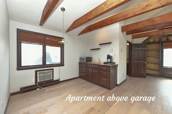 Building Photo - 31 Ellisville Rd